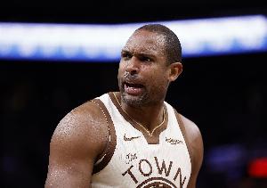 追梦缺阵！勇士背靠背战灰熊先发：波杰理查德穆迪桑托斯霍福德