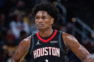 乌度卡：希望阿门只会缺席一场比赛 DFS今日缺席明日出战！