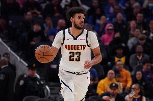 进攻持续1分钟！掘金连续冲抢前场板 最终卡梅隆·约翰逊三分终结