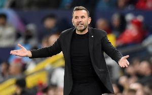 加拉塔萨雷第二次赢得欧冠淘汰赛，上次是12-13赛季淘汰沙尔克