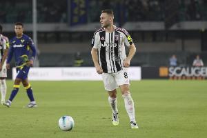 首回合2-5惨败！库普梅纳斯：尤文目标对加拉塔萨雷至少进三球