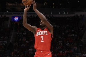 火记：签芬尼-史密斯触发硬工资帽 对火箭来说绝对是致命的错误