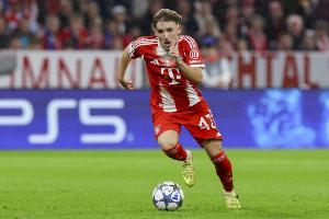 哈曼：不敢断言卡尔会达到梅西水平，但他和年轻梅西确有相似之处