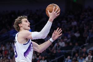 这次是真受伤了！名记：联盟不会派医生调查马尔卡宁的伤情