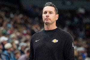 3分憾负！湖人连续2场比赛遭遇对手绝杀 苦吞3连败