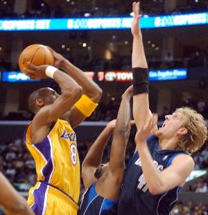 名嘴：人们有点高估科比了 他并没有其球迷所想象的那么出色