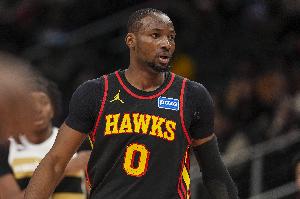 打高兴了！库明加频频杀伤禁区9中5 罚球8中6砍下17分9篮板3助攻