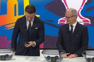 有说法！拉基蒂奇手滑拧不开球，最终欧足联秘书长抽出曼城vs皇马