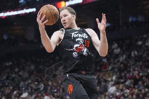 找回状态！珀尔特尔半场14分钟4中4 罚球4中4砍12分4板外加3断