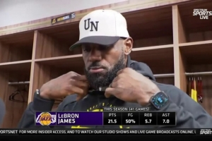 詹姆斯：我们应该每晚保持这种心态 今晚防守带动了我们的进攻