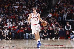 外线有谱！谢泼德半场三分6中4拿到12分3板 正负值+9