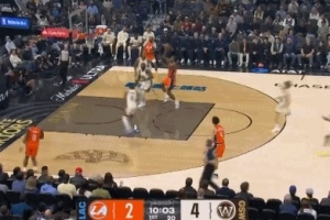 攻防建功！伦纳德抢断反击一条龙 无视防守轻松抛投打中