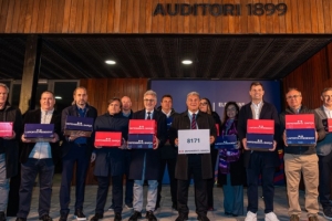 巴萨官方：竞选人拉波尔塔、丰特和西里亚完成了所需签名最低数量