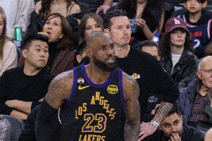 本场过后詹姆斯赛季正负值来到+2 继11月复出初期后首次转正