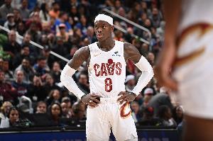 说到做到！施罗德上次输活塞后表态承担责任 本场15+5+5助队复仇