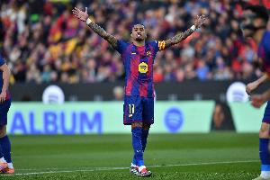 拉菲尼亚：为球队感到非常自豪，保持状态赛季末会有精彩收官