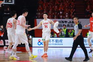 直播吧专访李弘权:打完日本流下了这辈子最多的泪 感谢自己没放弃