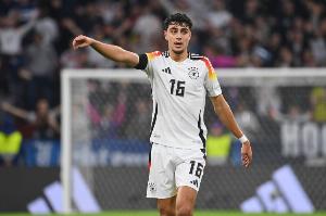 帕夫洛维奇：梦想一直留在拜仁但无法预测未来，我的偶像是C罗