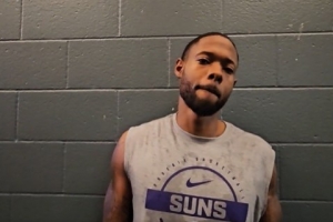 海史密斯：我能为太阳带来防守能量 配合布克格林做好定点投手