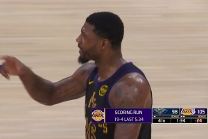 大心脏！斯玛特底角接球 三分命中帮助球队扩大领先