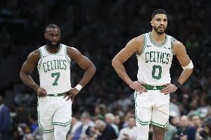 NBA彩经：绿军小胜独行侠 火箭难胜开拓者 马刺破船 湖人胜步行者