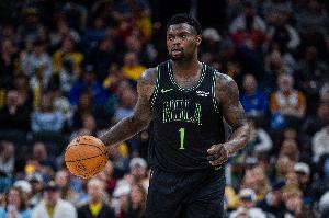 状态不错！锡安半场8中6高效拿下12分6板2助 3次犯规略多