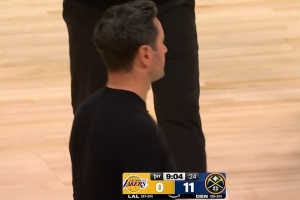 先声夺人！约基奇上篮得手&穆雷连得6分 掘金开局11-0领先湖人