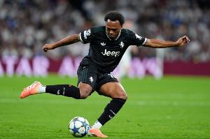 都体：奥蓬达为尤文出场每1分钟成本51661欧，本赛季意甲只进1球