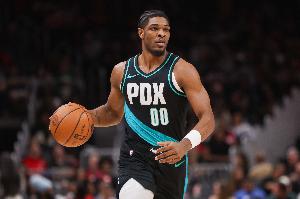 纯纯坑队友！亨德森先发9中1得4分&正负值-11 克雷伊奇5中0得0分