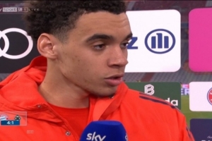 穆西亚拉：非常荣幸戴上拜仁队长袖标，我本以为会给格雷茨卡