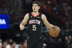 还需提升！谢泼德14投5中&三分8中3 贡献17分3板6助1断3帽另4失误