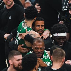 马祖拉：塔图姆完全健康也曾六连铁 我不担心 我欣赏的是他的态度