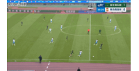 大腿！米特里策晃动远射攻破李昊大门，本场传射！王钰栋送助攻
