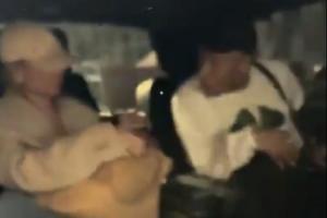 同框出现！姆巴佩与绯闻女友同车，在巴黎一同离开酒店返回马德里