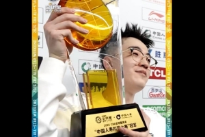 扣篮大赛冠军张鼎岩：梦想是打进CBA 打不进来只能换一条路了