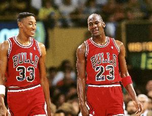 费尔顿：不犯规无法阻止乔丹 所以他打现在的NBA依然能拿六冠