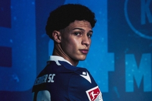 德媒：拜仁关注19岁前锋法哈特，卡尔斯鲁厄想要1000万到1200万欧