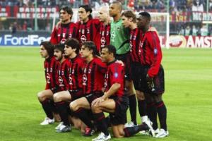 21年前米兰德比是什么水平？2005年欧冠8强战米兰vs国米首发一览