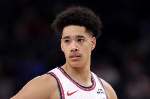 快船官方：尼德豪泽成功接受右脚跖骨损伤修复手术 暂无归期