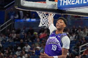 可圈可点！贝利16中8拿到21分 三分10中5