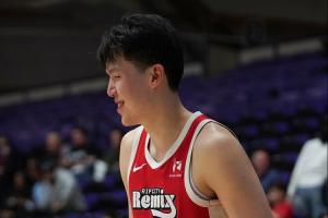 末节继续加油~杨瀚森左右开勾统治内线 3节12中12砍G联盟新高27分