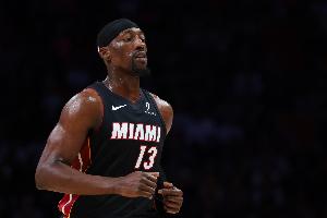 帕森斯：阿德巴约83分可能是历史最高分 因张伯伦100分没影像资料