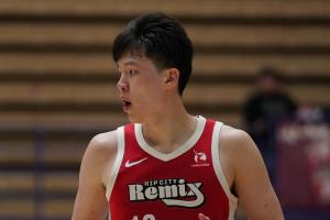 得分G联盟新高~杨瀚森16中14空砍31分另有8板3助1断1帽 正负值+13