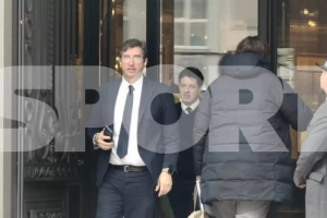 每体：丰特团队正与曼城谈判，为巴萨争取哈兰德优先购买权