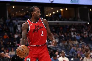 无敌卡！伦纳德20投15中狂砍45分5板5助2断 正负值逆天+41！