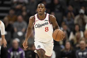 抢疯了！快船全队上半场共送出12次抢断 对手森林狼仅4次