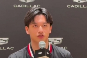 周冠宇：会努力争取正式车手席位，我踏进来了就不想轻易离开