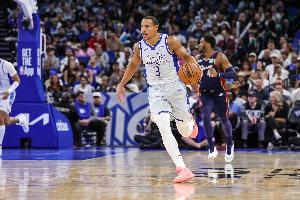 骑士魔术裁判报告：两次漏判各获利1次 漏吹梅里尔打手&贝恩走步