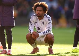 ESPN：曼联愿听取齐尔克泽、乌加特、芒特、奥纳纳等球员的报价