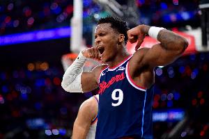 板凳匪徒！马瑟林19中10得26分6板2助1断 末节独得13分